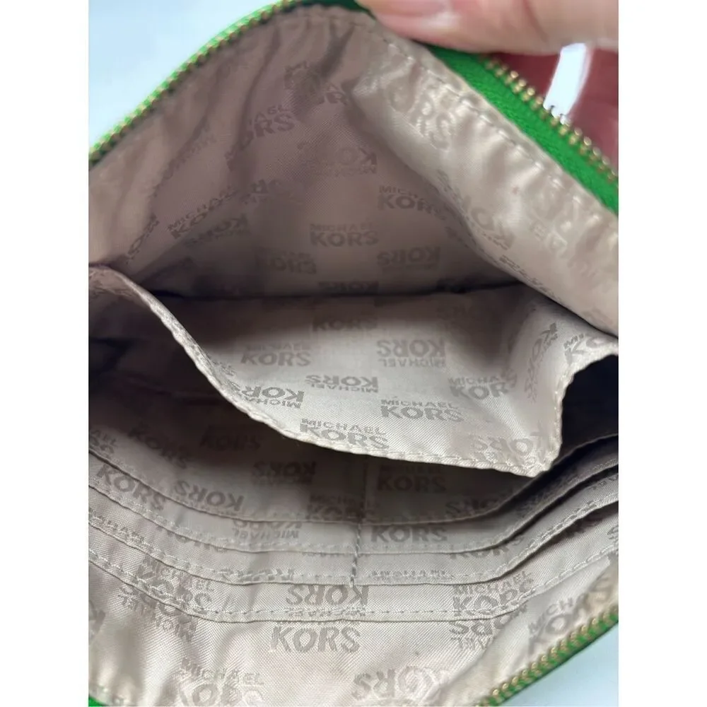 Michael Kors Fulton Pebbled Leather‎ Wristlet Green